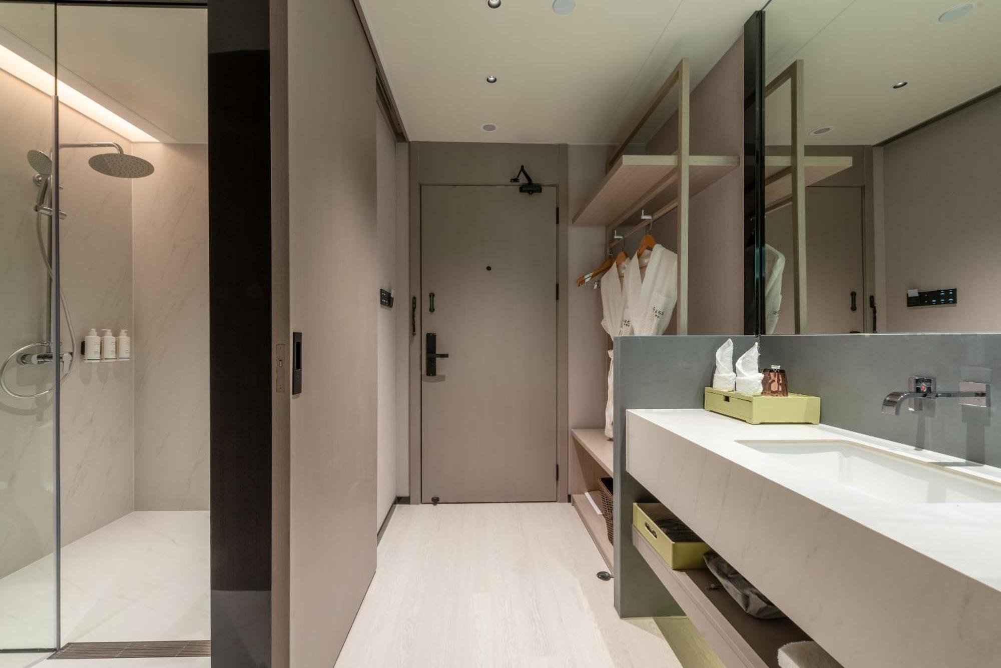 Oness Executive Hotel Guangzhou Huangpu Luogang - Free Shuttle Bus For Canton Fair Exteriör bild
